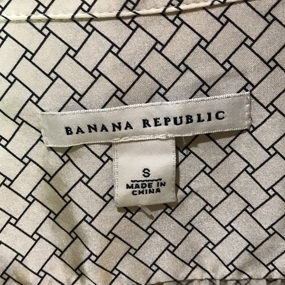 ⬇️$55 Banana Republic 100% Silk Long Sleeve - Picture 6 of 7